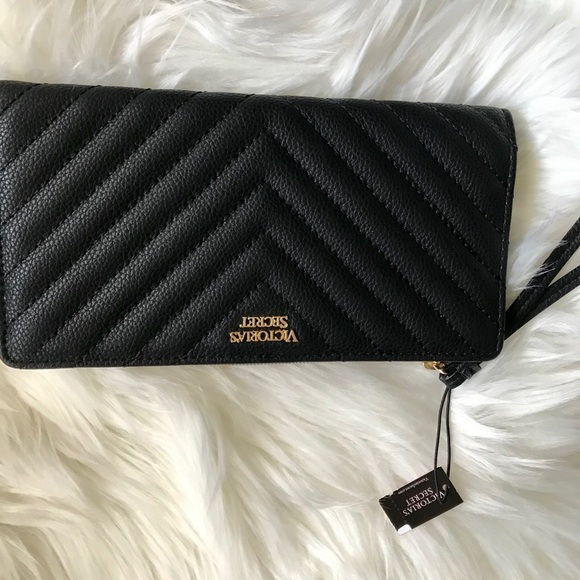 VICTORIA’S SECRET WRISTLET - Picture 8 of 8